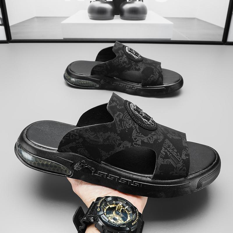 Fashion Beach Sandals Tie-dyed Designer Hole Slippers Sneakers Water Shoes Men Hollow Garden Shoes Slip On Men Slippers