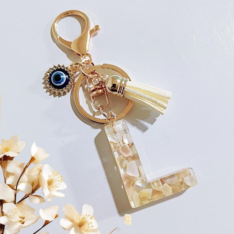 

1Pcs Cute Tassel Pendant Letter Keyring Cream-Coloured 26 Initials Keychain For Girls Purse Bag Jewelry Car Trinket A12