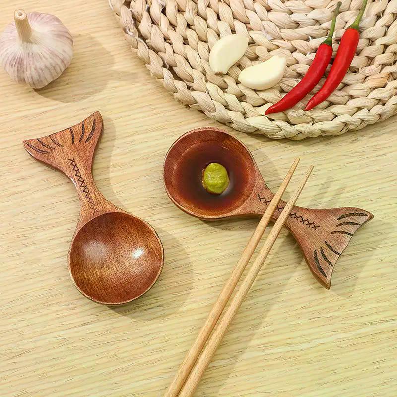 Creative Fish Wooden Spoon Measure Bean Spoon Milk Powder Spoon Sauce Small Dish Ice Cream Scoop Seasoning Dish