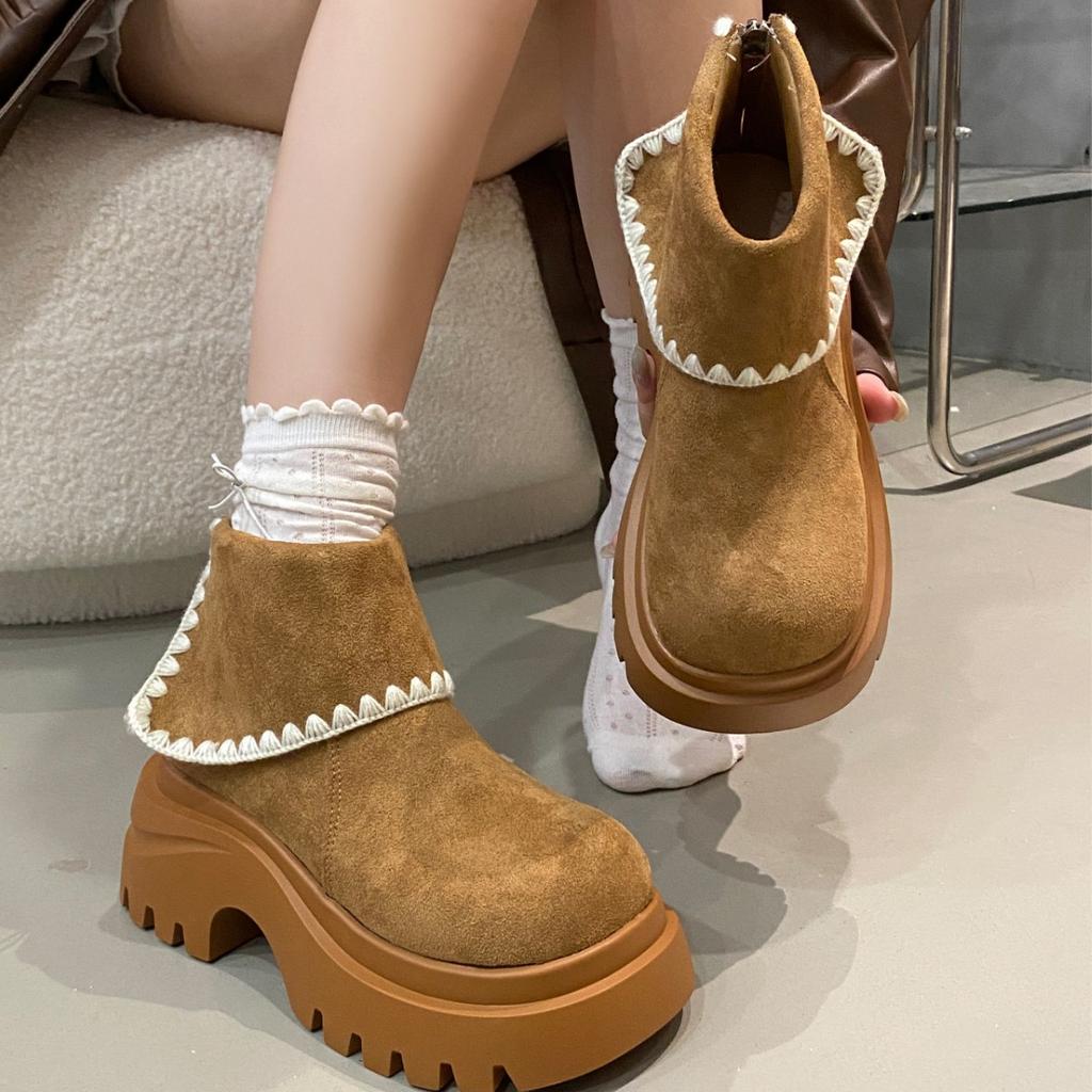 Small Thick-soled Muffin-soled Martin Boots for Women's Autumn 2025 New Fashionable Versatile Flip-top Short Fashion Boots