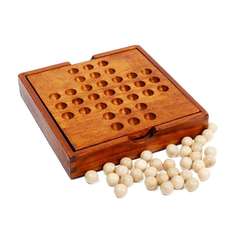 Gioco di Legno Solitario Scacchi per Giocatore Singolo Puzzle Logici Strategici Giochi di Intelligenza Sfide Logiche per Adulti Bambini Giocattoli Educativi