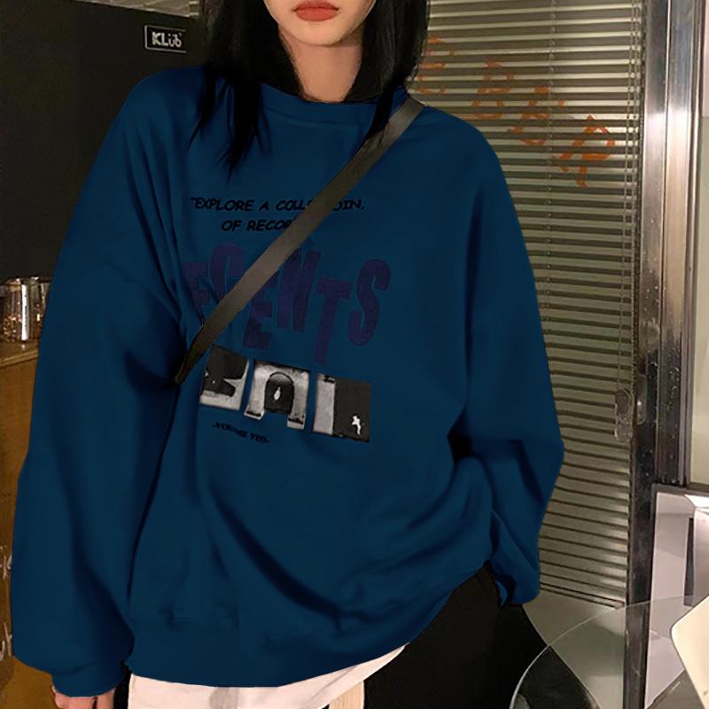 Vintage Round Neck Long Sleeve Loose Plush Sweater for Women - Fall/Winter Casual Korean Style