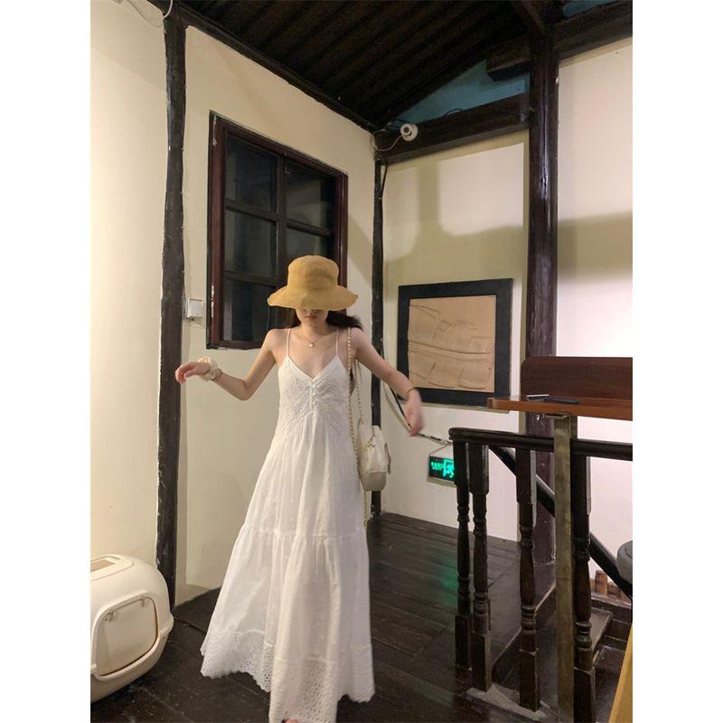 Kumikumi Gentle Style Hollow Lace Sling Dress Women Summer French Style Age-Reducing Drape A- Line Skirt Long Dress