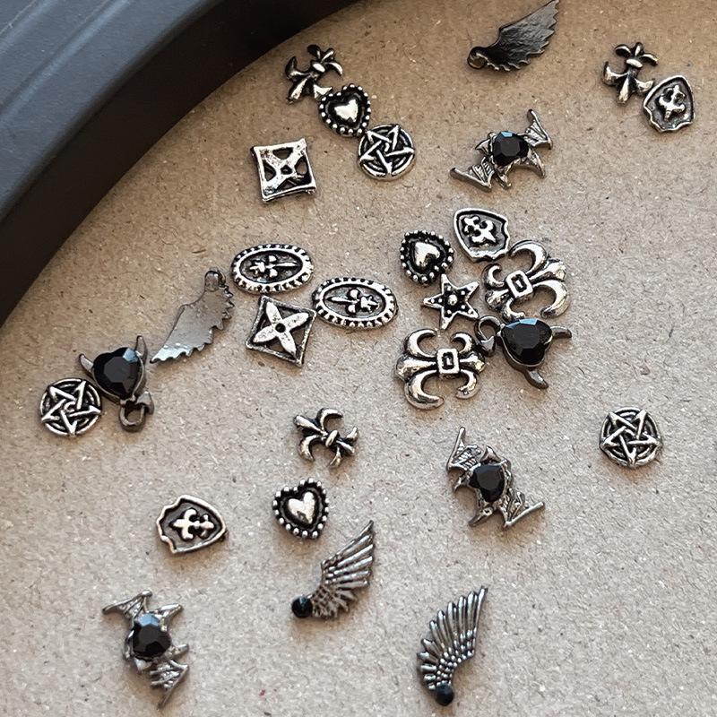 12-Grid Box Chrome Alloy Dark Heart & Pentagram Nail Art Rhinestones