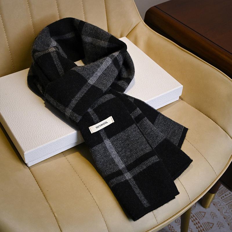 Black and White Plaid Wool Scarf, Thickened for Men In Winter, Gift for Elder Dad Boyfriend Scarf.