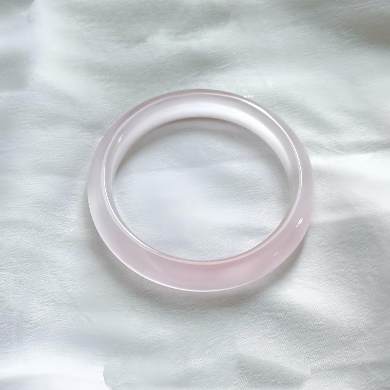 White Moonlight Cat's Eye Stone Fashion Bracelet for Women - Versatile Bestseller Jewelry