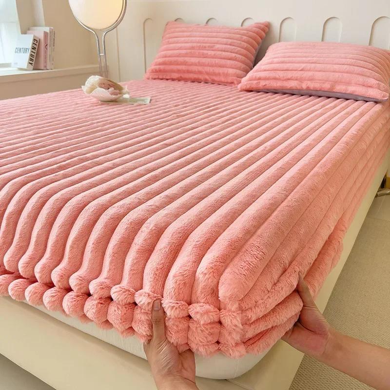 Thicken Bedsheet for Winter Bedcover Fluffy Plush Elastic Mattress Cover Fluffy Fleece Bed Linens Non-slip Mattress Cover