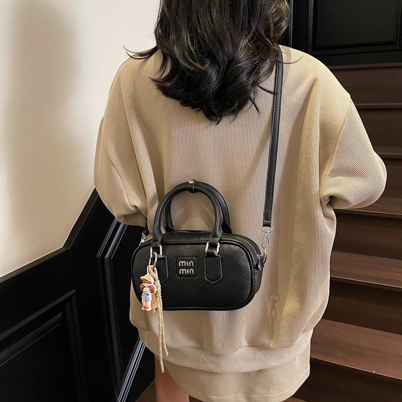 

Женская сумка-тоут Новая мода Портативная маленькая квадратная сумка Однотонная универсальная сумка-мессенджер no pendant