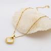 Jewelry Black And White Double-Sided Love Shell Necklace Female Niche Female Electroplated 18K Titanium Steel Clavicle Chain