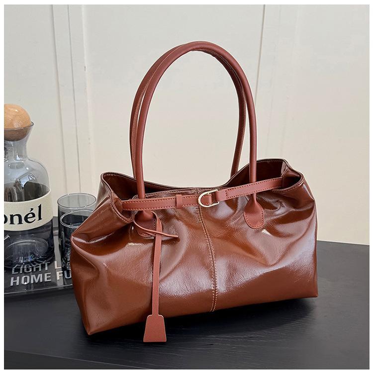 Large-capacity Belt-style Casual Solid-color Business Shoulder Bag with Side Pocket