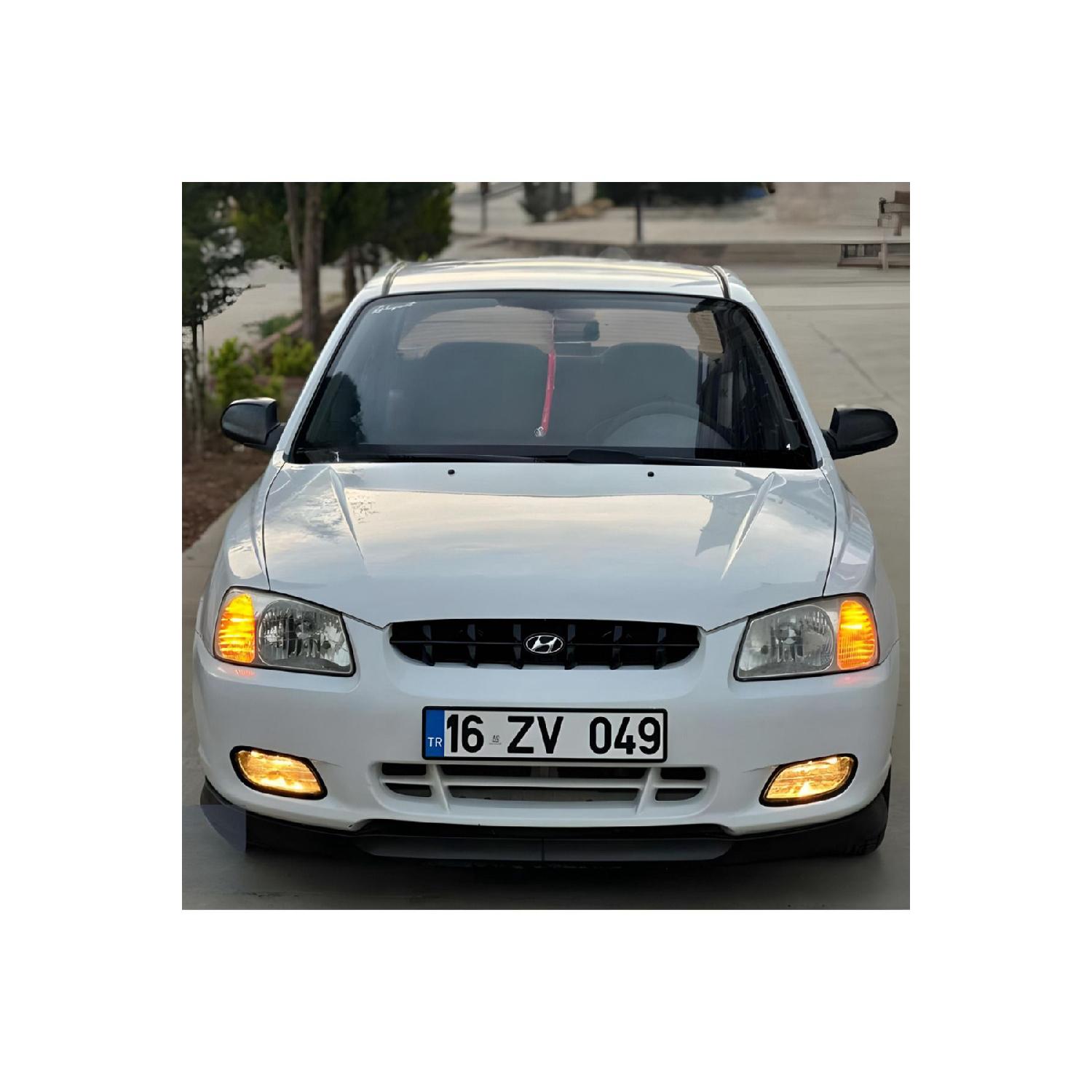 

Чехол-яйцо Hyundai Accent 2002-2007, совместимый с H-образной губой, гибкая передняя губа, 2 шт., квадратная передняя насадка под бампер, язычок