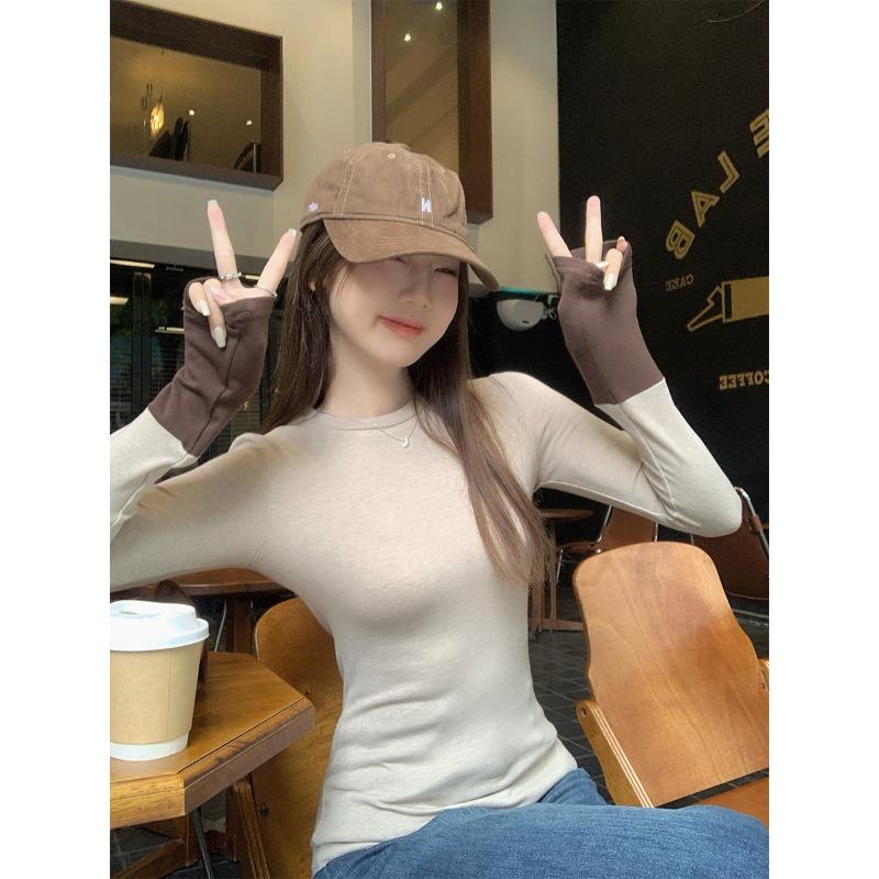 Autumn and winter design contrasting color splicing round neck cashmere versatile long-sleeved bottoming shirt for women layered with petite tops