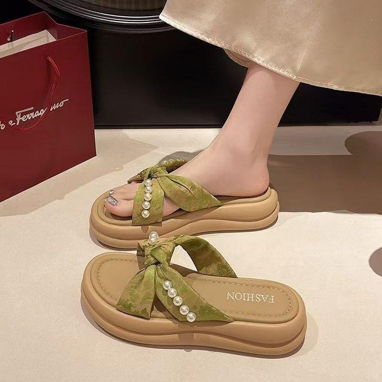 Cool Slippers Women's Summer Outer Wear 2025 New Thick-soled Casual Beaded Sandals Fashionable Versatile Chinese Style One-word Drag