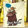 Coperta Stampata Personalizzata con Nome - Tema Il Gruffalò - Perfetta per Divano, Letto, Viaggi e Uso Esterno | Lavabile in Lavatrice, Accogliente e Resistente.