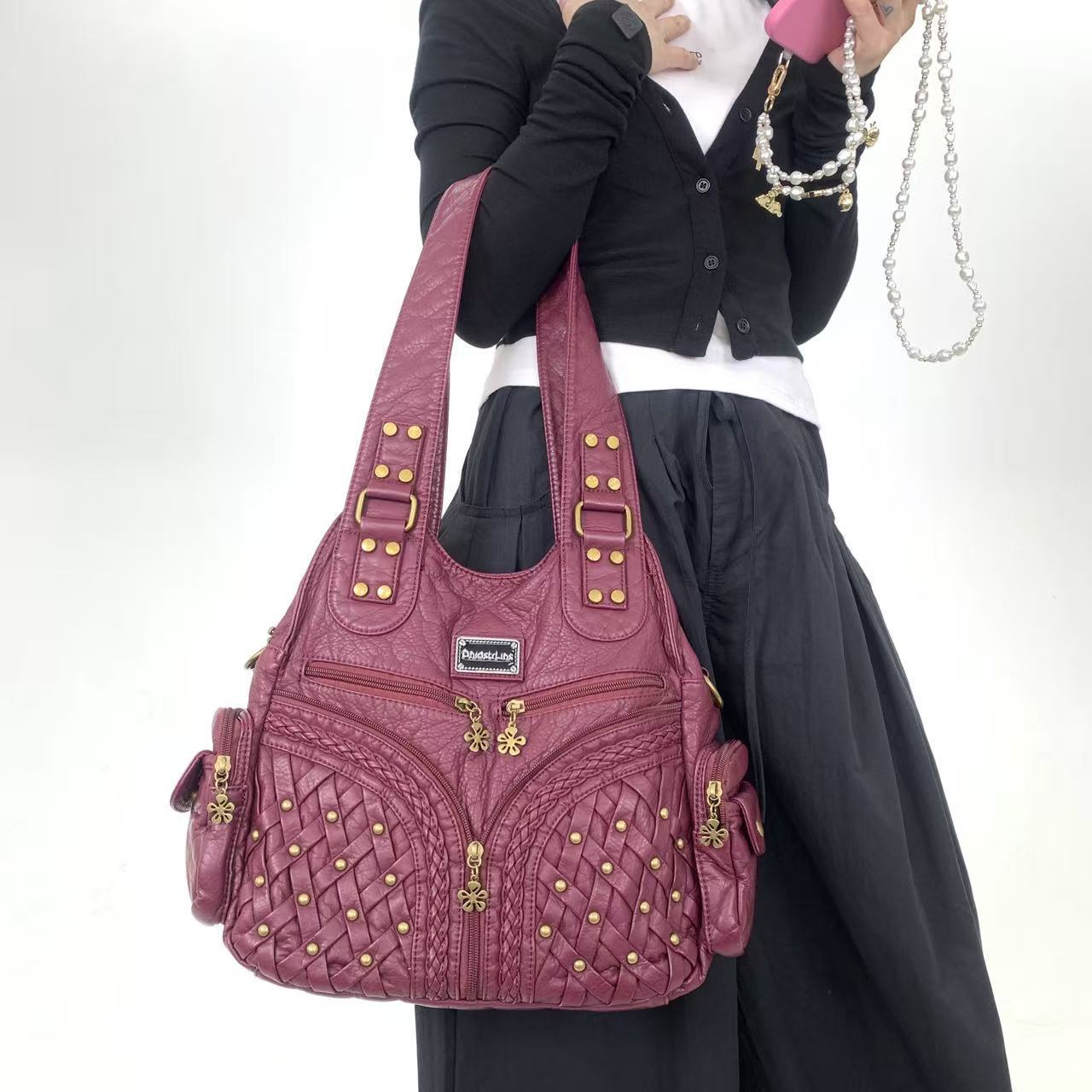 

Knitted Multi Zipper Pocket Motorcycle Bag with Large Capacity Rivets for Vintage Single Shoulder Crossbody Bag червоний
