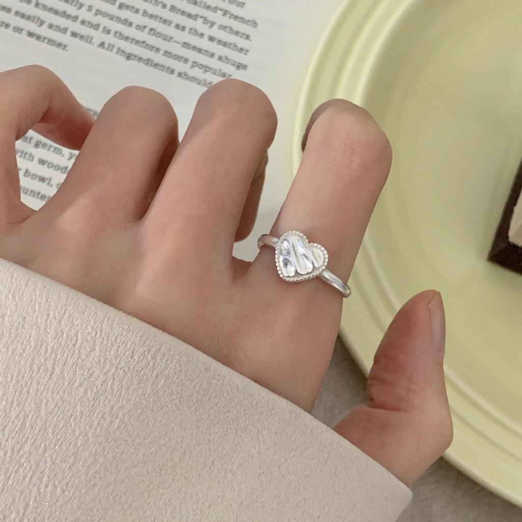 Simple Circle Unique And Heart Womens Ring Collection For Classic Stylish Looks