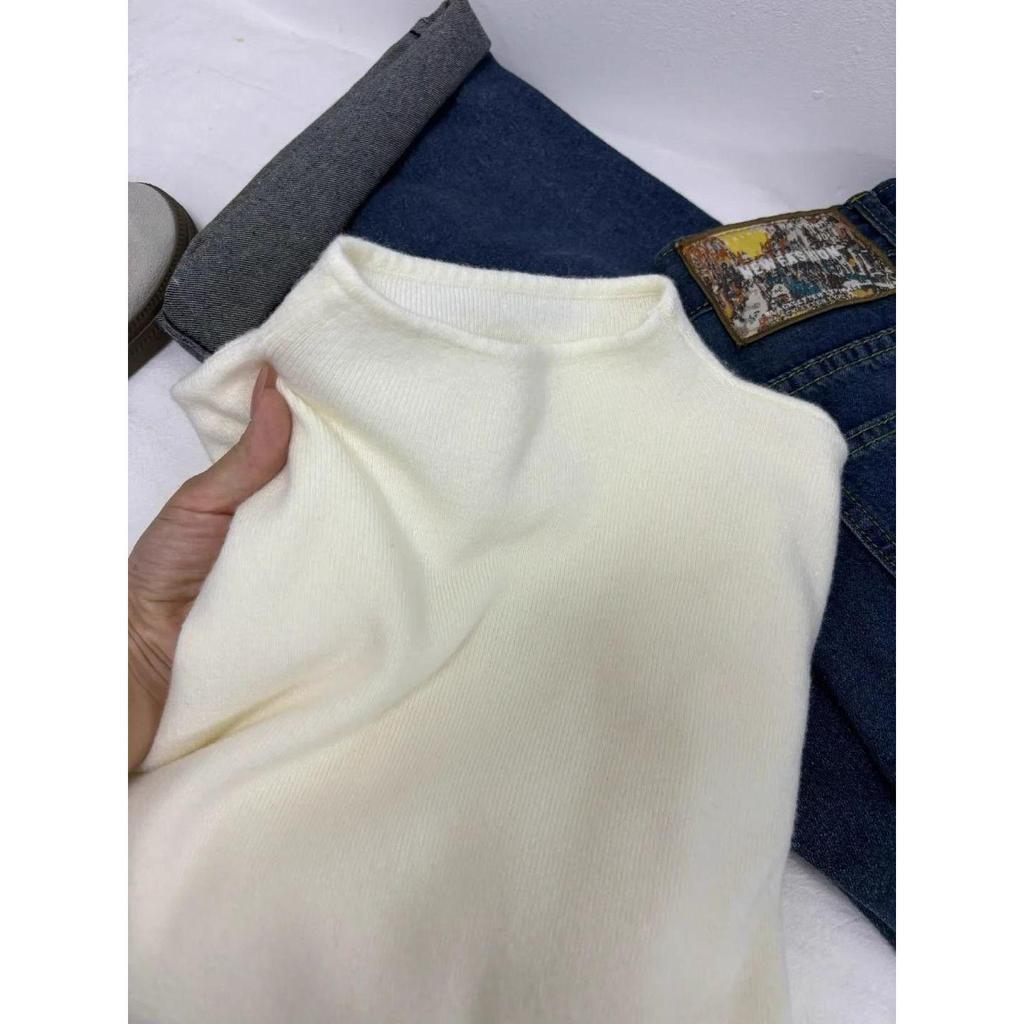 Women's Slim-Fit Semi-High Neck Knit Long-Sleeve Top