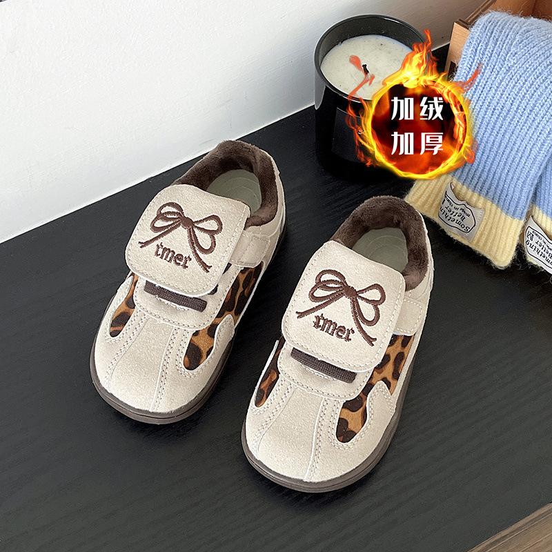 Girls' moral training shoes leopard print children's sports shoes 2025 spring and autumn primary school students autumn and winter shoes women's treas