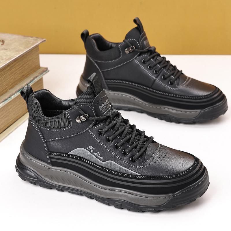 Fashion 2024New Fashion Men Casual Flat Designer Walking Shoe Outdoor Antiskid Platform Sneakes Genuine Leather Lace Up Vulcanized Shoes