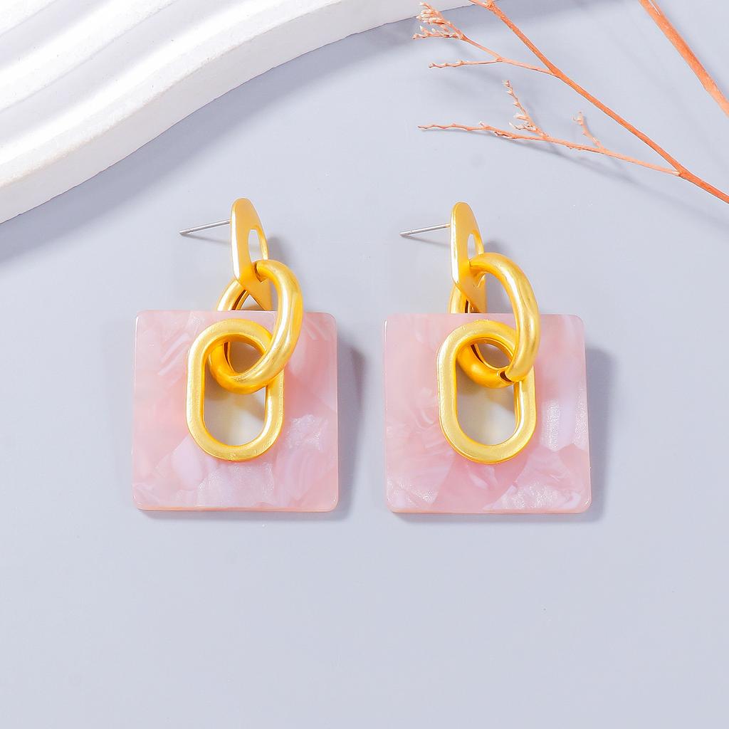 Fashionable geometric earrings