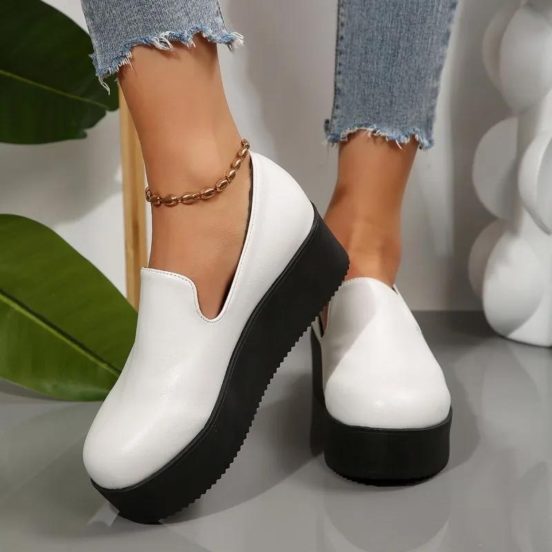 Women's Large Size Loafers Platform Sole One Kick Round Toe Anti-Slip Sole Shoes Women Leisure Fashion Roman Zapatillas De Mujer