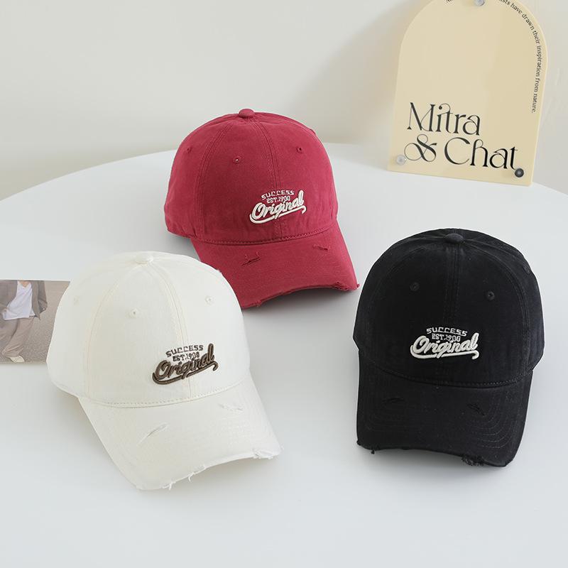 New High Quality Embroidered Letter Baseball Cap for Girls' Japanese Wide Brim Slim Soft Top Hat Pure Cotton Versatile Duck Tongue