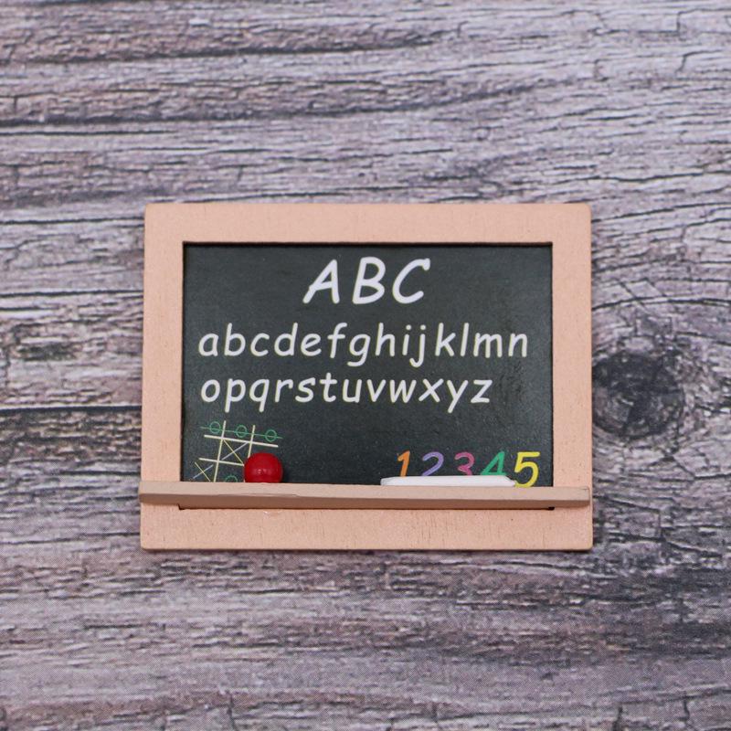 Miniature Wooden Blackboard and Easel Ornament for Dollhouses