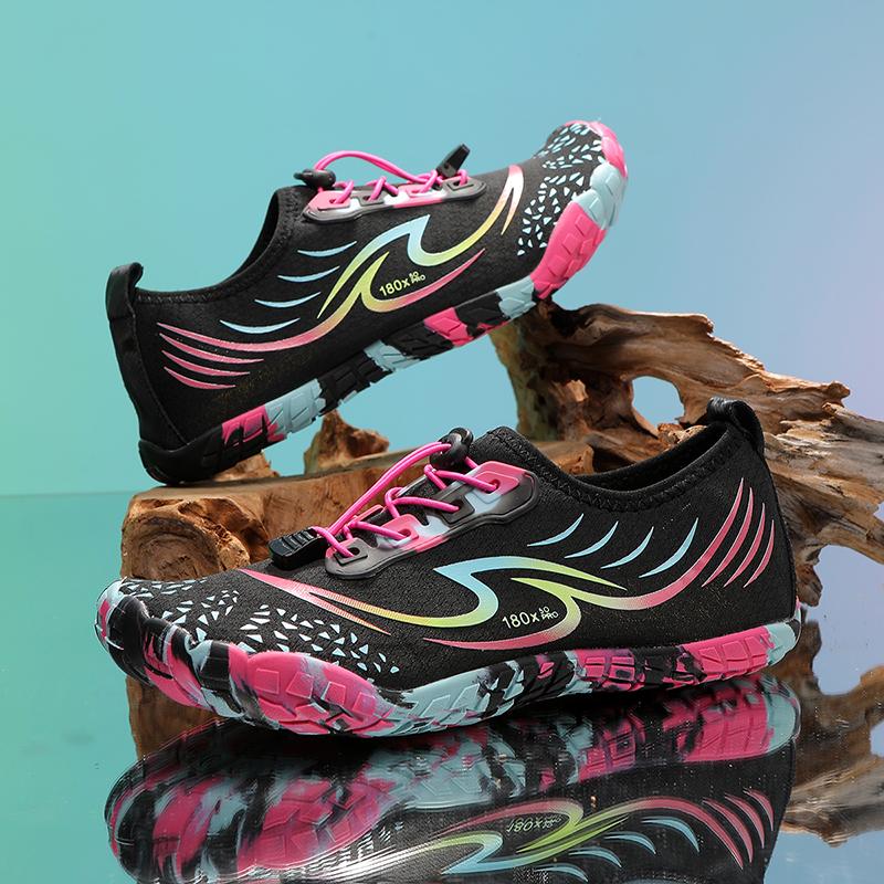 Mens Beach Shoes Non Slip Comfortable Wear-resistant Suitable for Beach Diving Outdoor Camping Hiking River Tracing Shoes Couple