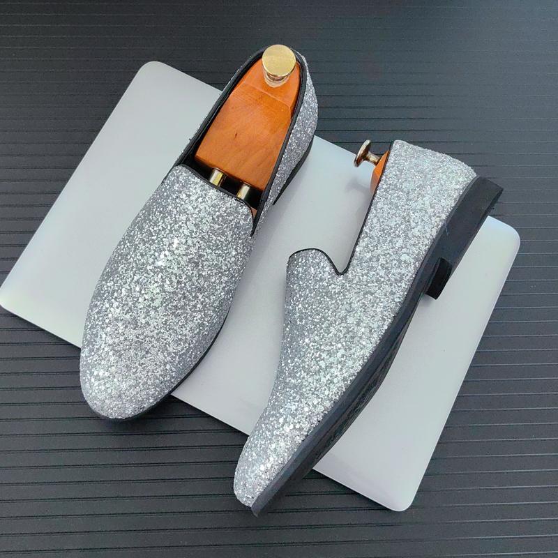 New Fashion Gold Silver Loafers Men Pointed Charm Sequin Casual Shoes Wedding Dress Homecoming Footwear Zapatos Hombre