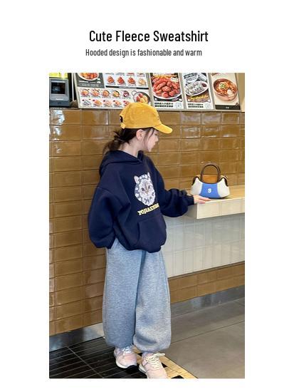 YOJIA Winter 2025 Girls' Cartoon Fleece-Lined Hoodie - Warm Sweatshirt for Little Girls