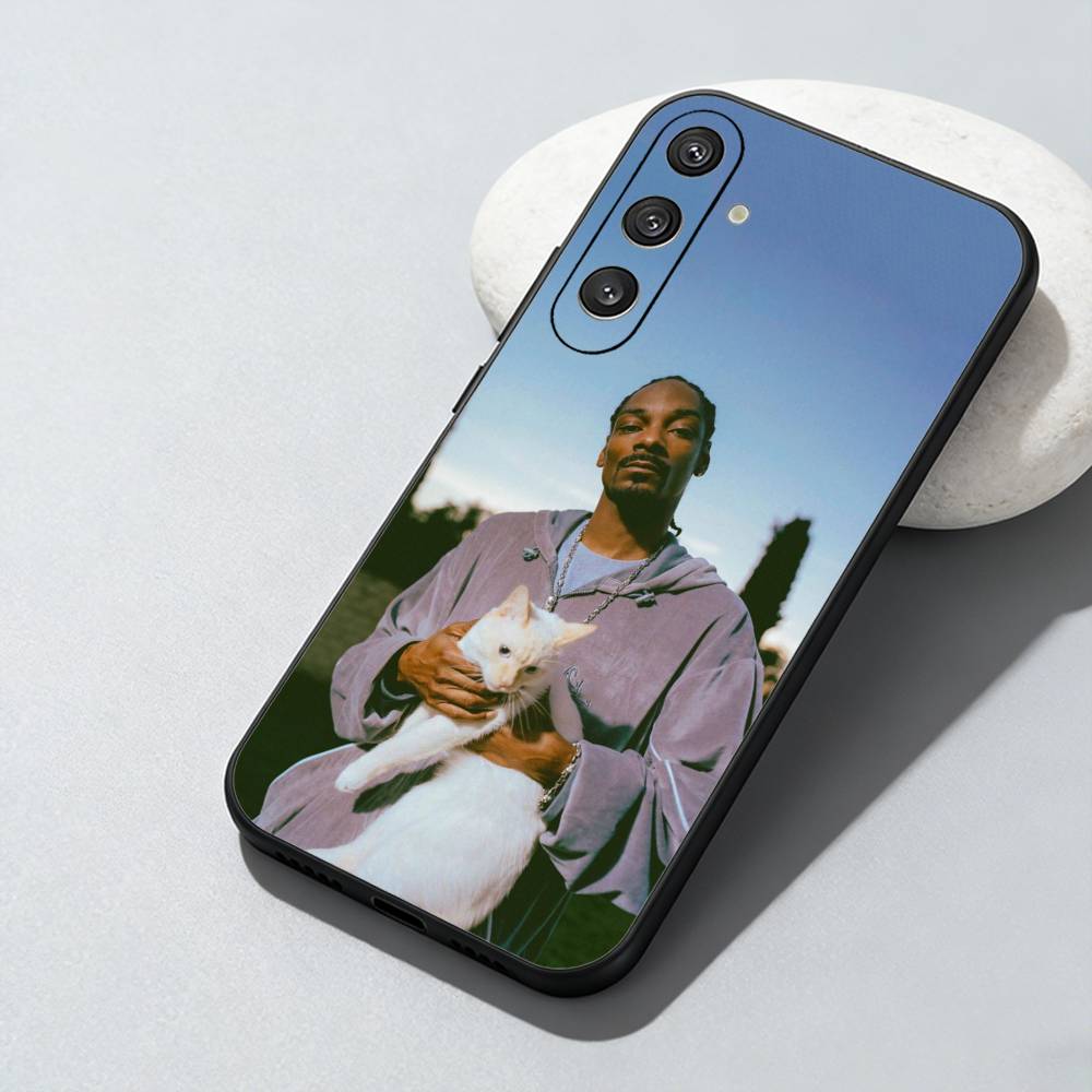 

S-Snoop D-Dogg Phone Case For Samsung Galaxy A73,A72,A71,A70,A52,A51 Others Soft Black Cover Samsung a71 4g