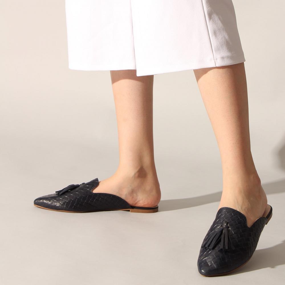 

Темно-синие балетки из натуральной кожи с принтом 36 темно-синий