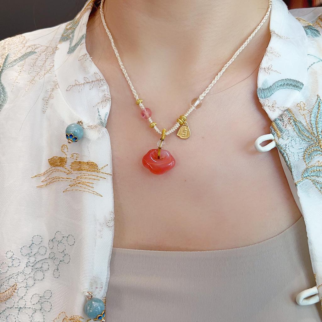 Natural Chalcedony Strawberry Crystal Braided Rope Necklace Bangles Women Fashion Jewelry Accessories Gift