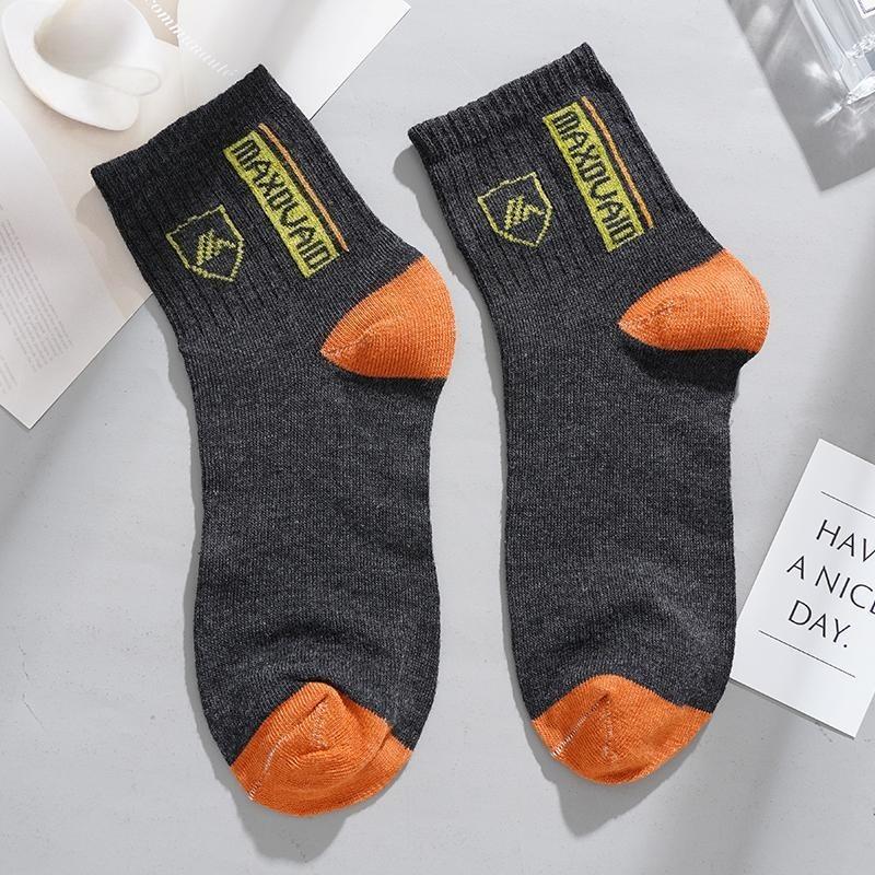 

1/3/5 пар чоловічих спортивних шкарпеток Чоловічі повсякденні шкарпетки середньої довжини, що відводять піт, зручні шкарпетки середньої довжини для спорту 5Pairs темно-сірий колір