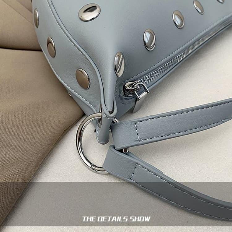 Rivet Crescent Armpit Bag Shoulder Messenger Women's Bag