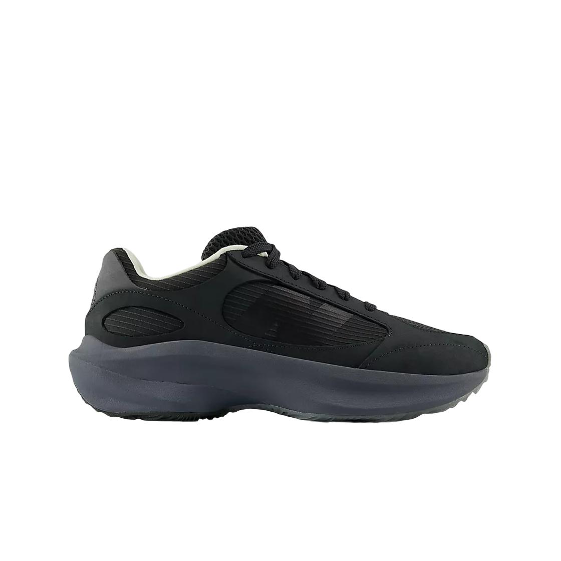 

New Balance Wrpd Runner Lunar New Year Black Graphite 240