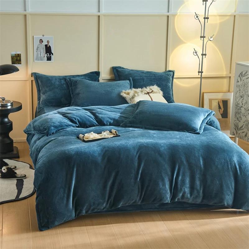 Thickened autumn and winter solid color double-parcel milk fleece warm quilt cover