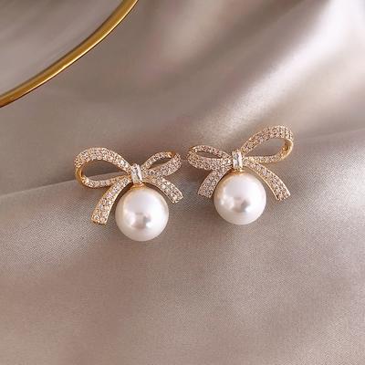Zircon Bow Stud Earrings, Sweet Temperament, Fashionable and Versatile Earrings, Light Luxury and High-end Earrings.