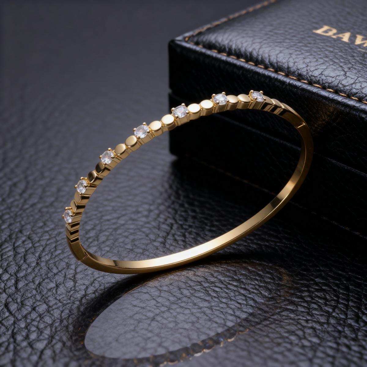 Hexagonal Bracelet, European and American Yellow Bracelet, Versatile 17CM