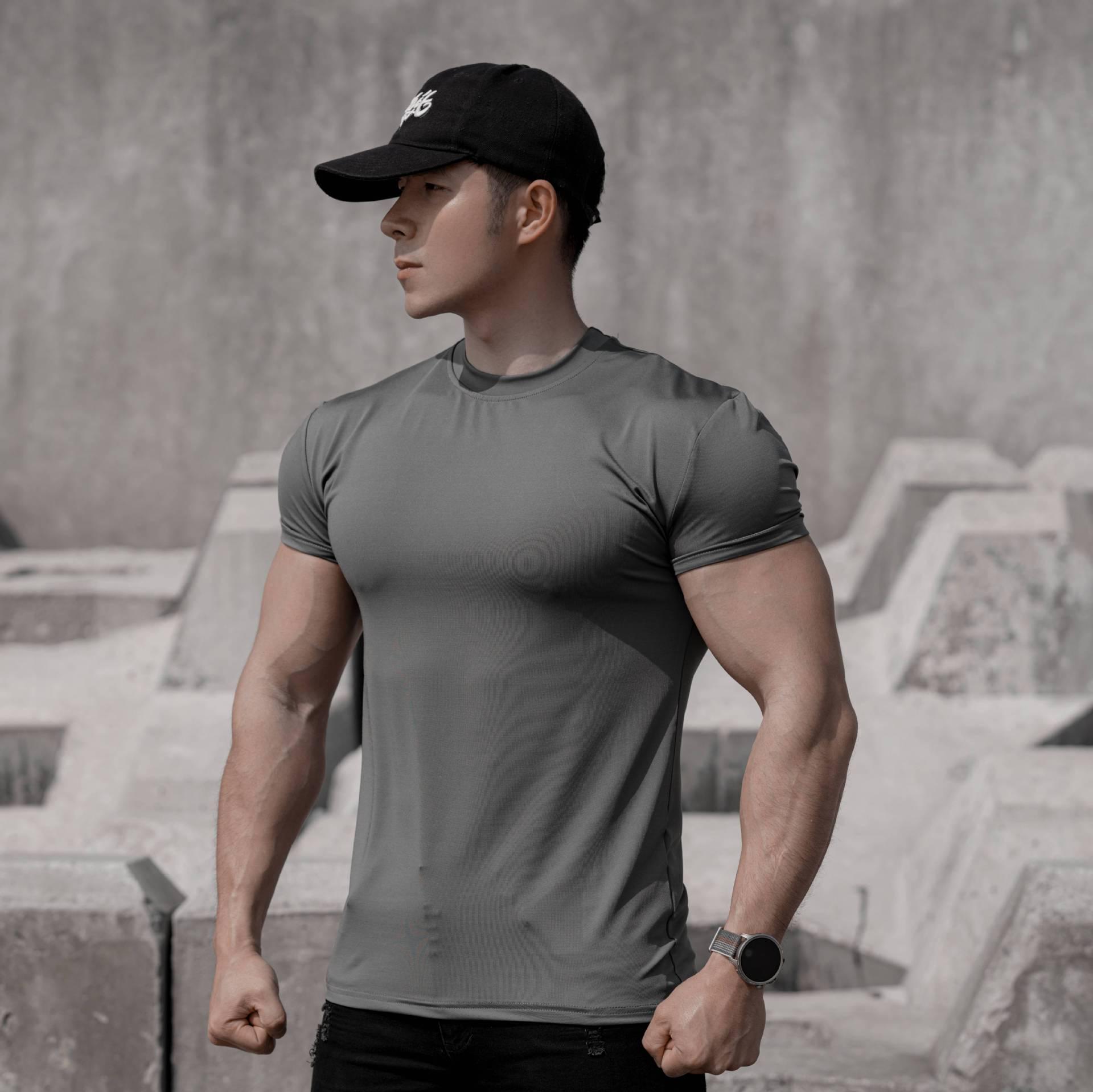 

Мужская быстросохнущая облегающая футболка с коротким рукавом для спорта и фитнеса весной и летом Extra Large темно-серого