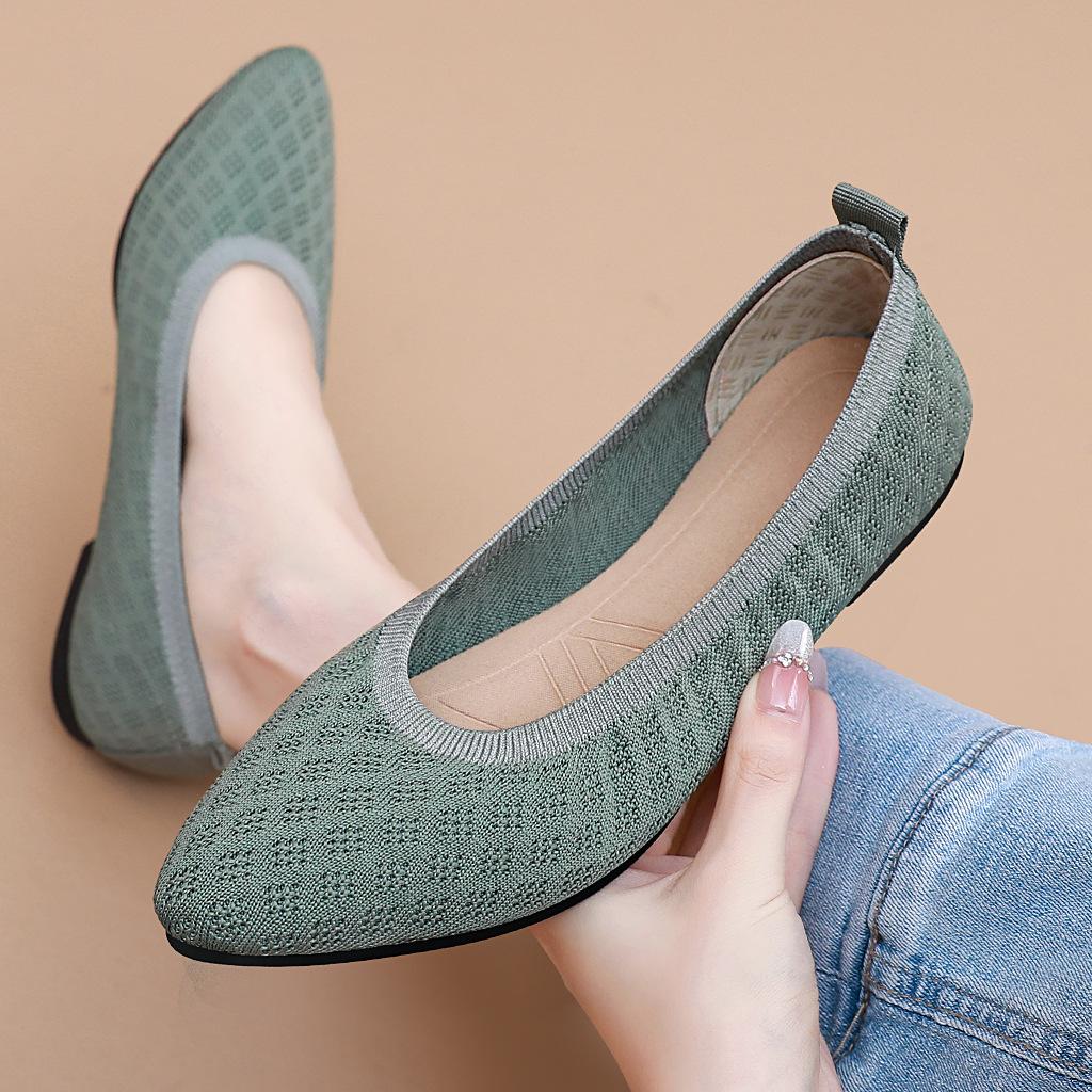Shoes Women's Summer Versatile Casual Shoes Shallow Mouth Breathable Fly-woven Shoes Fashion Not Tired Feet Pedal Pointed Mother Shoes