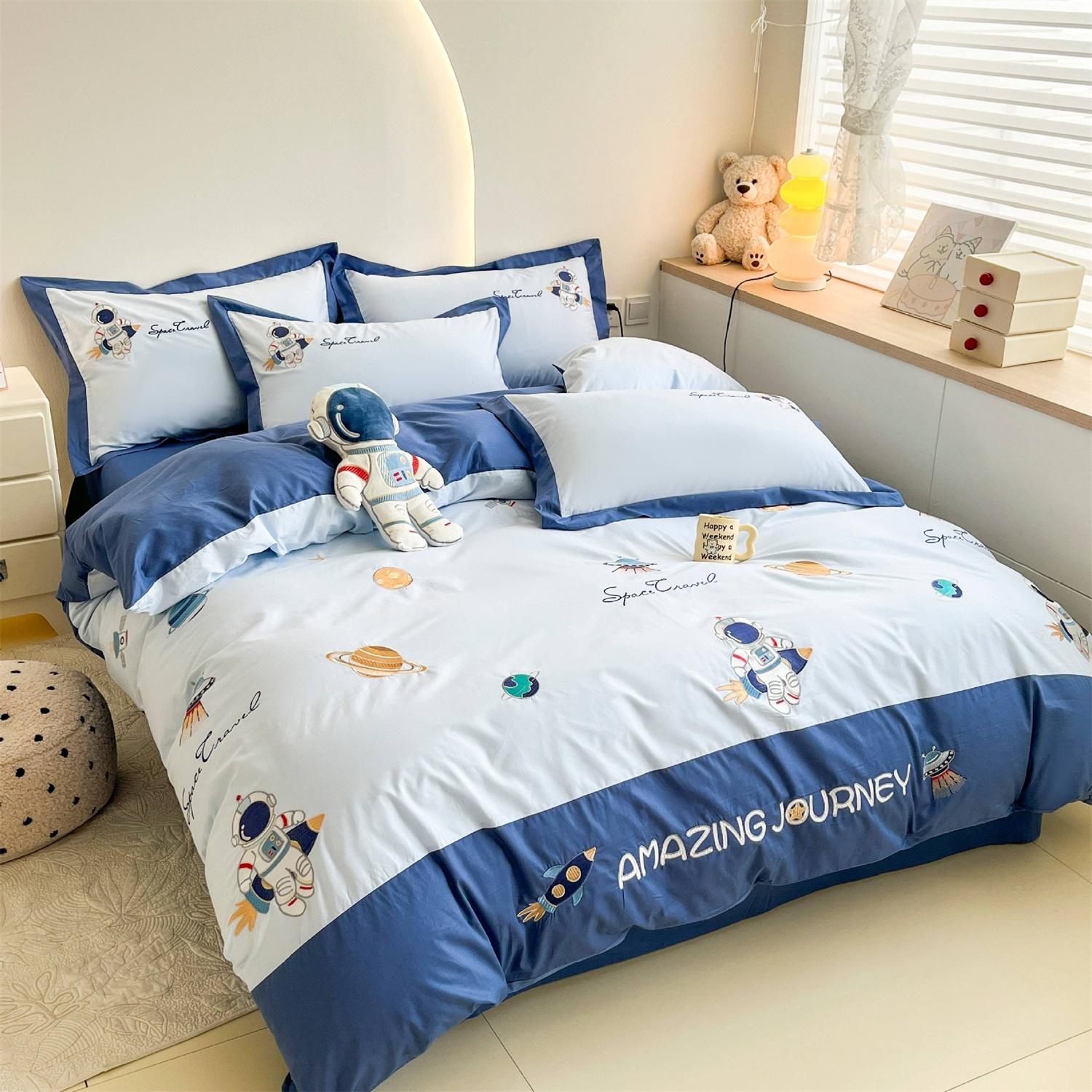 Universum Astronaut Print Ruimte Dekbedovertrek Set, Cartoon Omkeerbare Dekbed Quilt Hoes Donkerblauw, 2-delige Beddengoedset Met Rits 135x200cm 2pcs