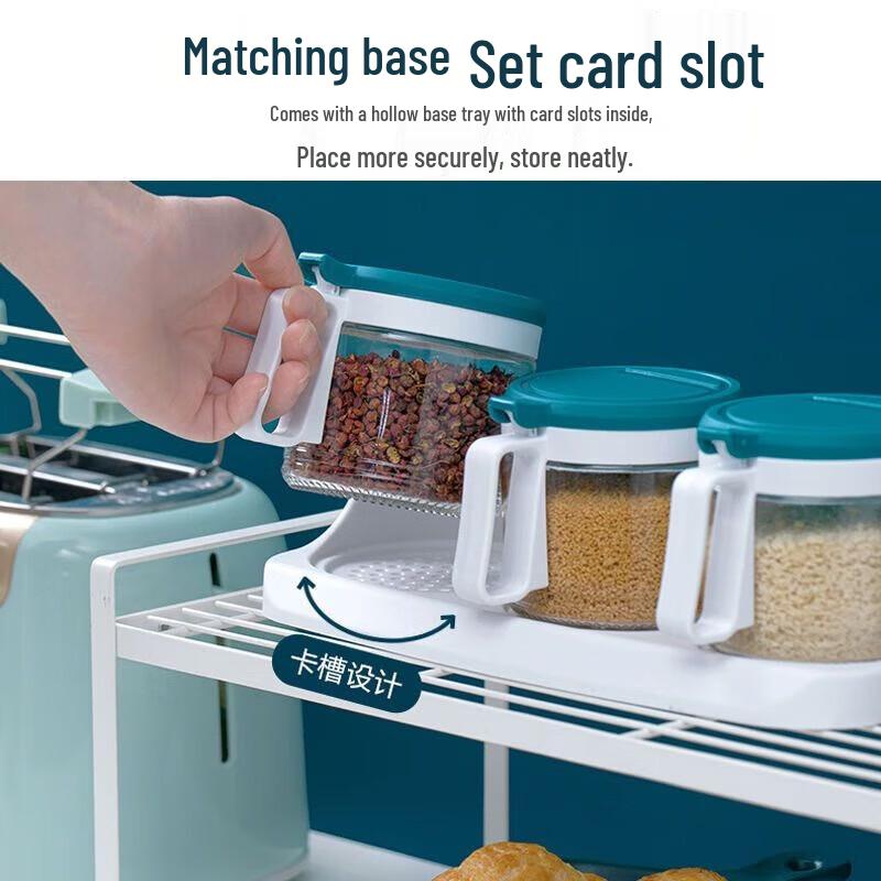 Kamelia Fyra Delars Rund Kryddflaska i Glas