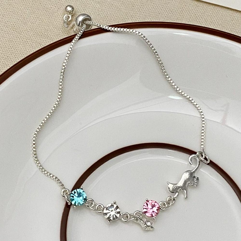 New Silvery Geometric Sparkling Zircon Cat Bracelet for Women Unique Trend Fashion Personality Sweet Versatile Jewelry Gift