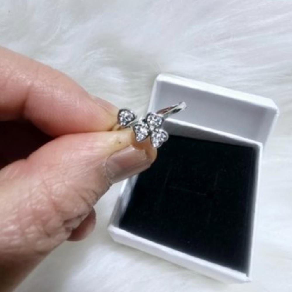 JONNEIC Four-Leaf Clover Lucky Silver Plated Ring