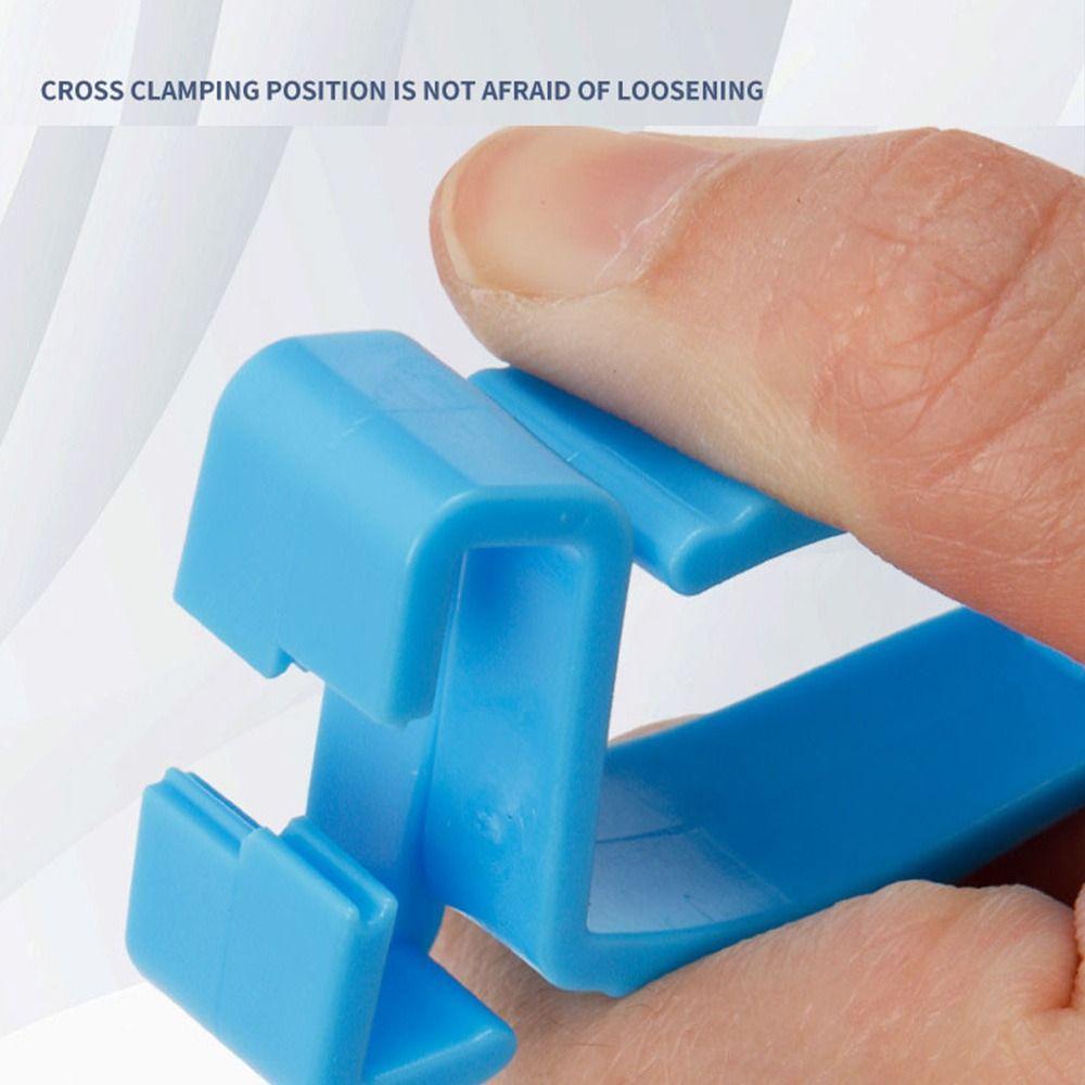 2pcs Anti-lost Mountaineering Buckle Hat Clip Plastic Protective Gloves Clip Outdoor Gloves Clip