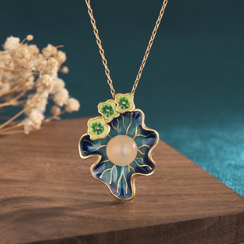 

Meier Jewelry cold enamel lotus seed pod and leaf natural chalcedony agate necklace for women