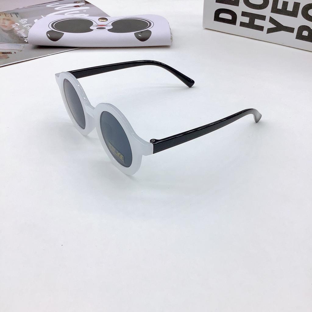 New Children's Round Frame Sunglasses Lightweight PC Frame Elastic Paint Cute Small Face Sunglasses for Boys and Girls Cool Cute