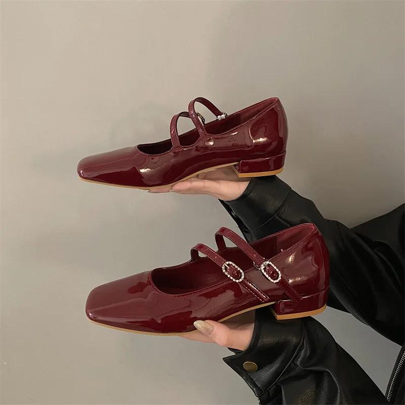 Designer de Mode Vern Boucle Chaussures Mary Jane pour Femmes Mode Semelle Souple Dames Talons Hauts Escarpins de Marche Français pour Femmes