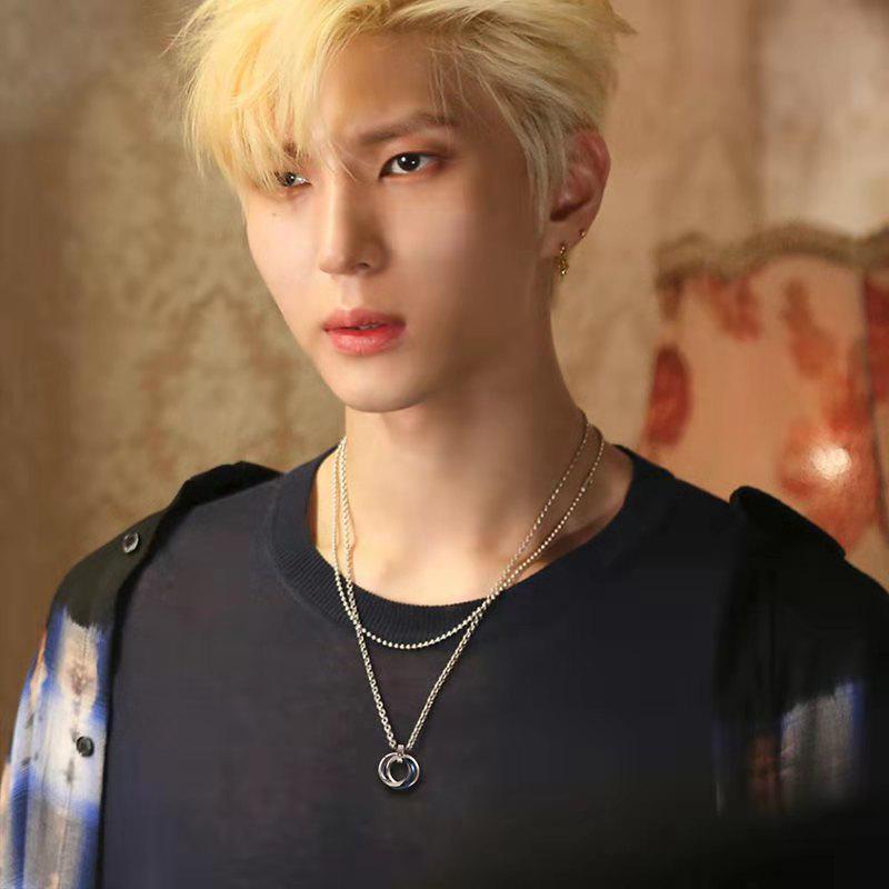 Stylish Titanium Steel Triple-Ring Pendant Necklace for Men and Women - Hip-Hop Inspired Sweater Chain Accessory